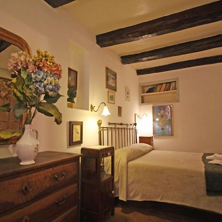 Terrace Apartment - Heart Of Trastevere Рим Екстер'єр фото